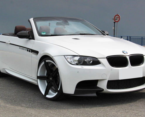 BMW M3 mbDESIGN KV1 9x20 + 10,5x20 custom painted - White/Black (Front)