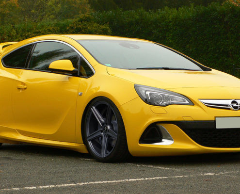 Opel Astra GTC Felgen - mbDESIGN KV1 9x20 Konkav Grau matt -räder981-