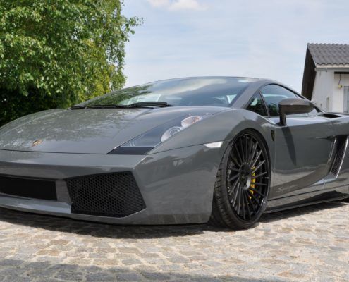 Lamborghini Gallardo Superleggera mbDESIGN VR3.3 (3tlg. geschmiedet) 9x20 + 12x20 stark Konkav Schwarz glänzend + Stern Mattschwarz