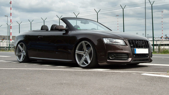 Audi A5 KV1 10,5×20 DC stark Konkav – Silber Audi A5 KV1 10,5x20 DC stark Konkav - Silber