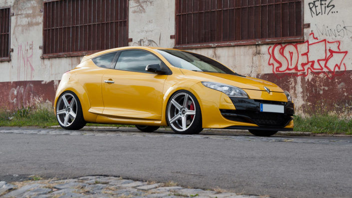 Renault Megane Sport RS mbDESIGN KV1 8.5×19 Silber glänzend Renault Megane Sport RS mbDESIGN KV1 8.5x19 Silber glänzend