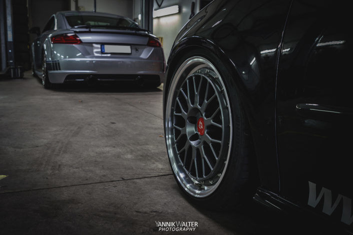 VW Golf 5 GTI Vorderachse mbDESIGN LV1 8.5×19 ET45 Grau glänzend poliert VW Golf 5 GTI Vorderachse mbDESIGN LV1 8.5x19 ET45 Grau glänzend poliert