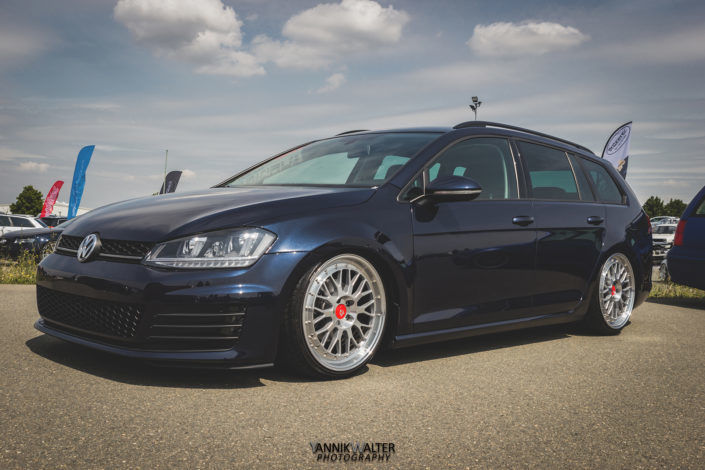 VW Golf 7 Variant – LV18519455R1-S4+2253519 (3) VW Golf 7 Variant mit mbDESIGN LV1 8.5x19 ET45 in Silber glänzend poliert